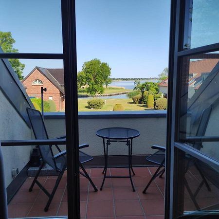 Apartment Seeadler Mit Balkon Dewichow Bagian luar foto