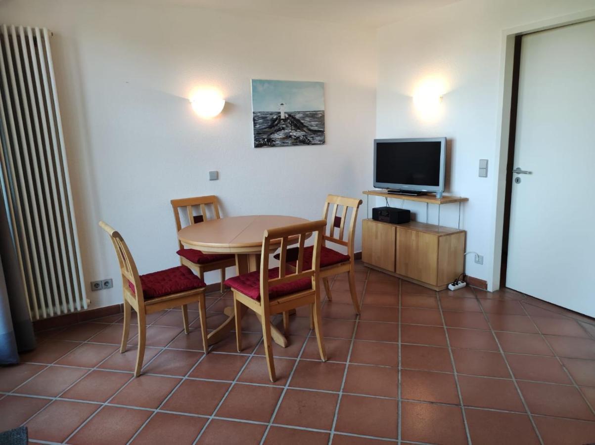 Apartment Seeadler Mit Balkon Dewichow Bagian luar foto